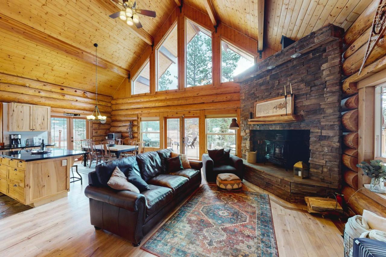 Ponderosa Log Cabin Villa Cle Elum Ngoại thất bức ảnh