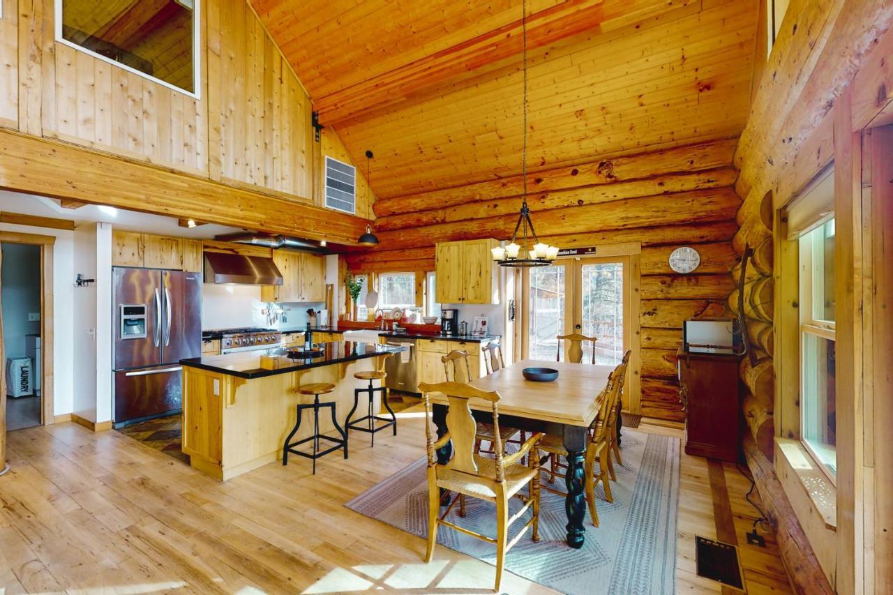 Ponderosa Log Cabin Villa Cle Elum Ngoại thất bức ảnh